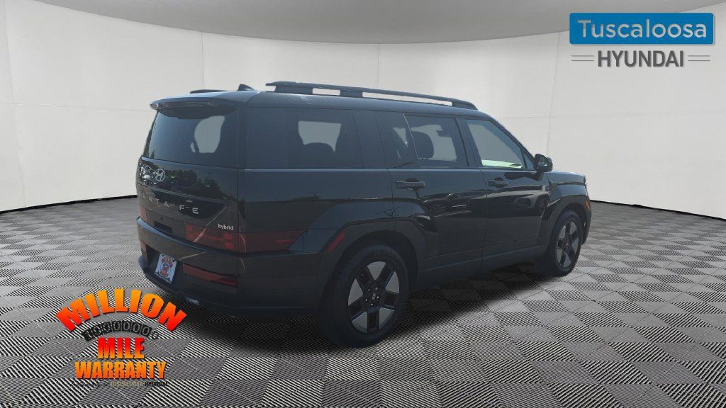 Used 2025 Hyundai Santa Fe SEL FWD image 8