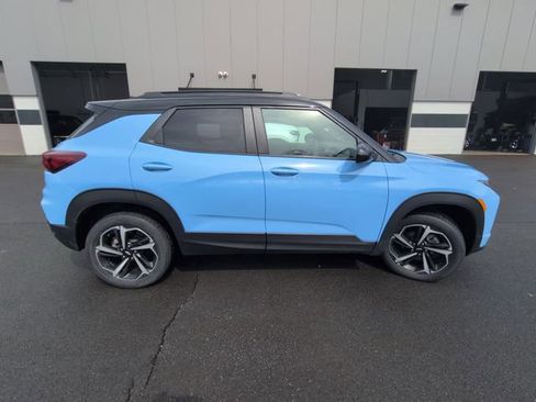 Used 2023 Chevrolet TrailBlazer RS w/ Convenience Package image 5