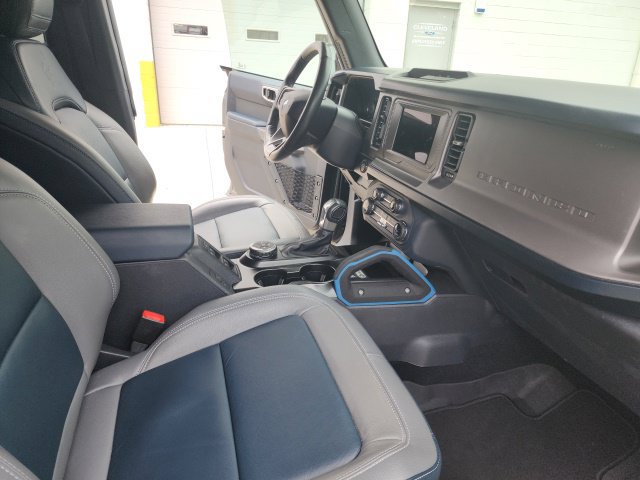 Used 2022 Ford Bronco Outer Banks AWD/4WD image 41