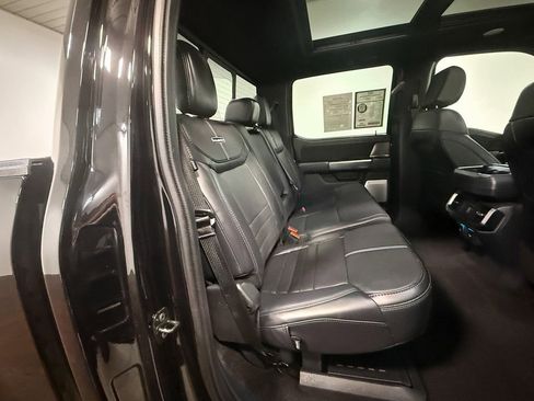 Used 2024 Ford F150 Platinum image 14