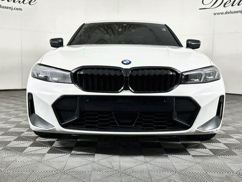 Used 2025 BMW 330i xDrive Sedan w/ M Sport Package AWD/4WD image 2
