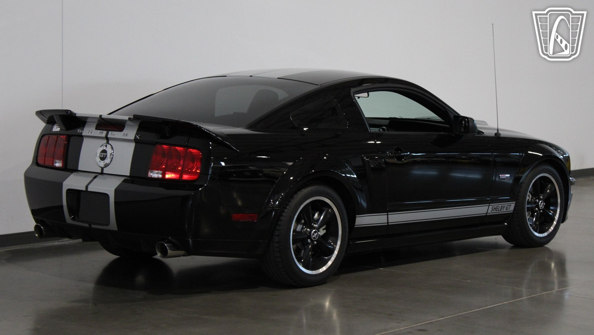 Used 2007 Ford Mustang GT RWD image 26
