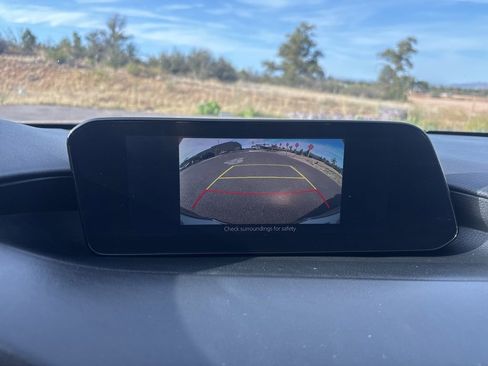Used 2021 MAZDA MAZDA3 s FWD image 23