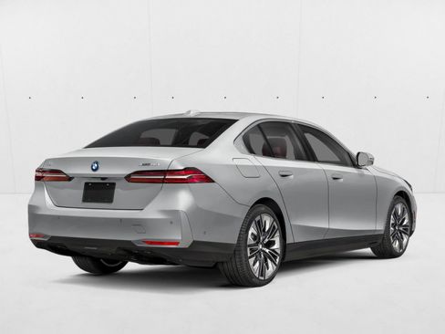 New 2026 BMW i5 M60 AWD/4WD image 2