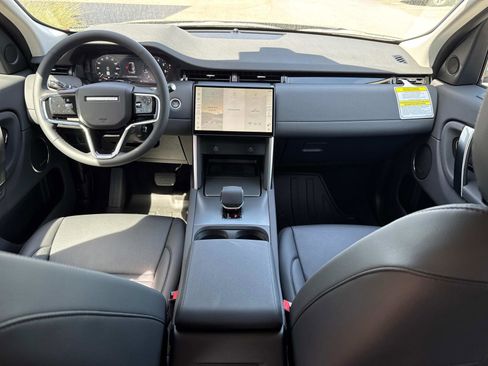 New 2025 Land Rover Discovery Sport S image 16