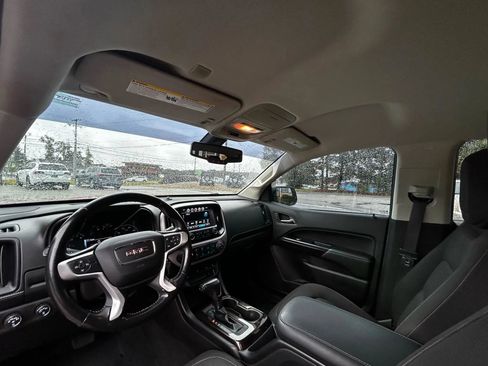 Used 2018 GMC Canyon SLE w/ SLE Convenience Package image 28