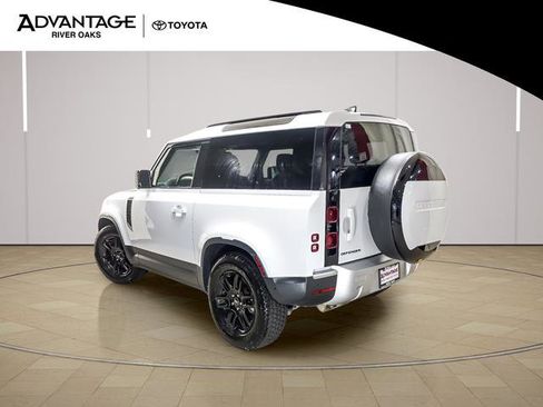Used 2023 Land Rover Defender 90 S AWD/4WD image 5