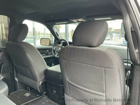 Used 2022 RAM 1500 Express w/ Ceramic Grey Express Package image 23