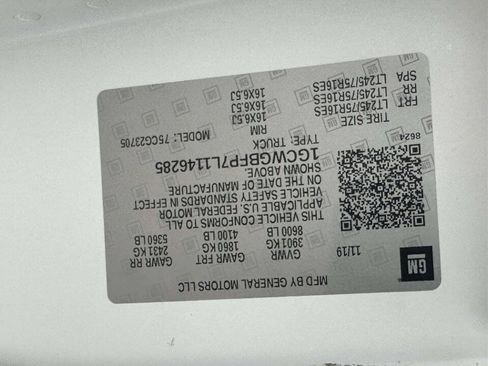 Used 2020 Chevrolet Express 2500 Extended w/ Driver Convenience Package RWD image 23