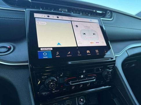 New 2025 Jeep Grand Cherokee L Limited image 33