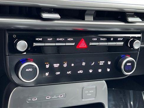 New 2026 Hyundai Ioniq 9 SEL image 22