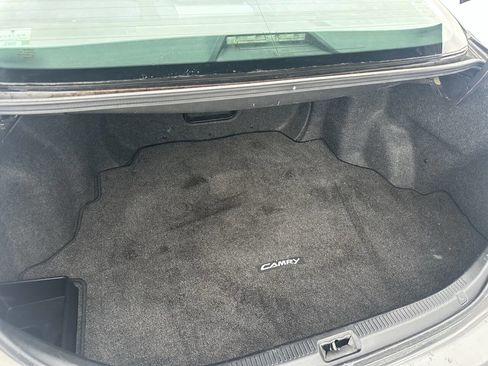 Used 2011 Toyota Camry SE image 13