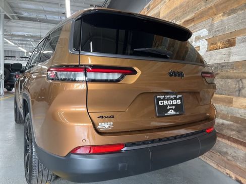 New 2026 Jeep Grand Cherokee L Limited AWD/4WD image 21