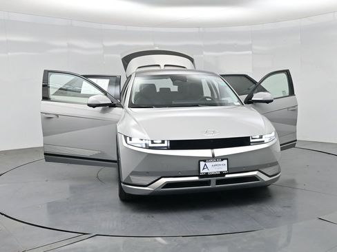 Used 2024 Hyundai Ioniq 5 Limited RWD image 33