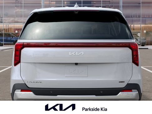 New 2026 Kia Carnival EX FWD image 13