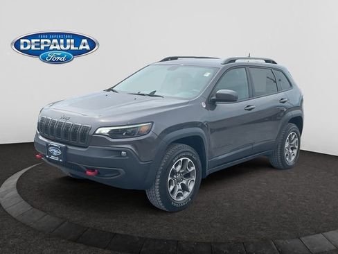 Used 2020 Jeep Cherokee Trailhawk w/ Cold Weather Group AWD/4WD image 1