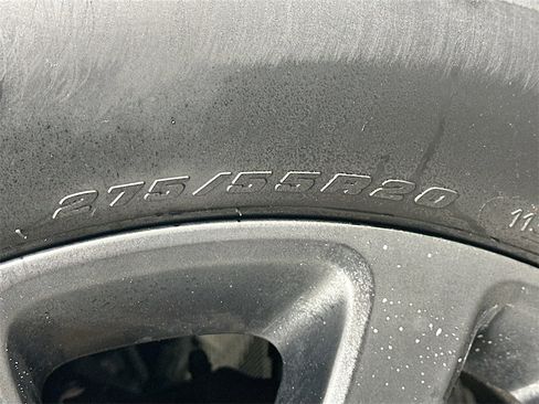 Used 2021 Ford Expedition Limited image 34