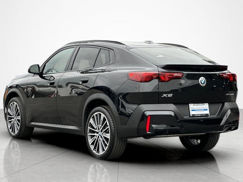 Used 2025 BMW X2 xDrive28i w/ Technology Package AWD/4WD image 3