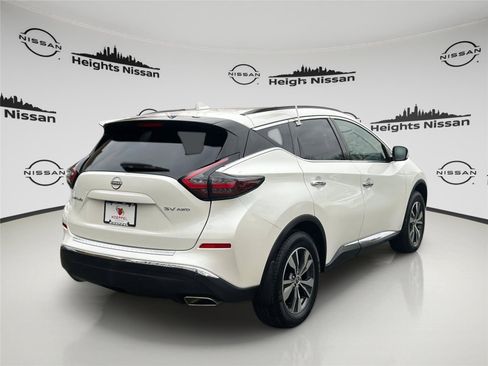 Certified 2024 Nissan Murano SV image 5
