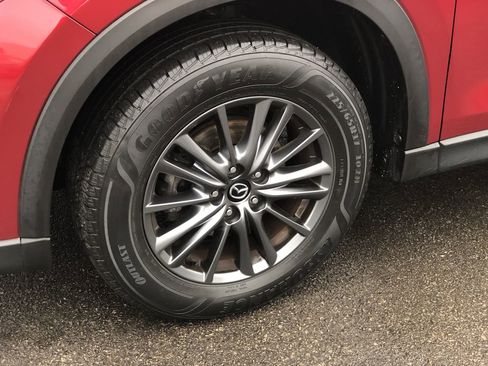 Used 2021 MAZDA CX-5 Sport image 2