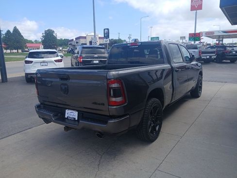 Used 2023 RAM 1500 Laramie AWD/4WD image 2