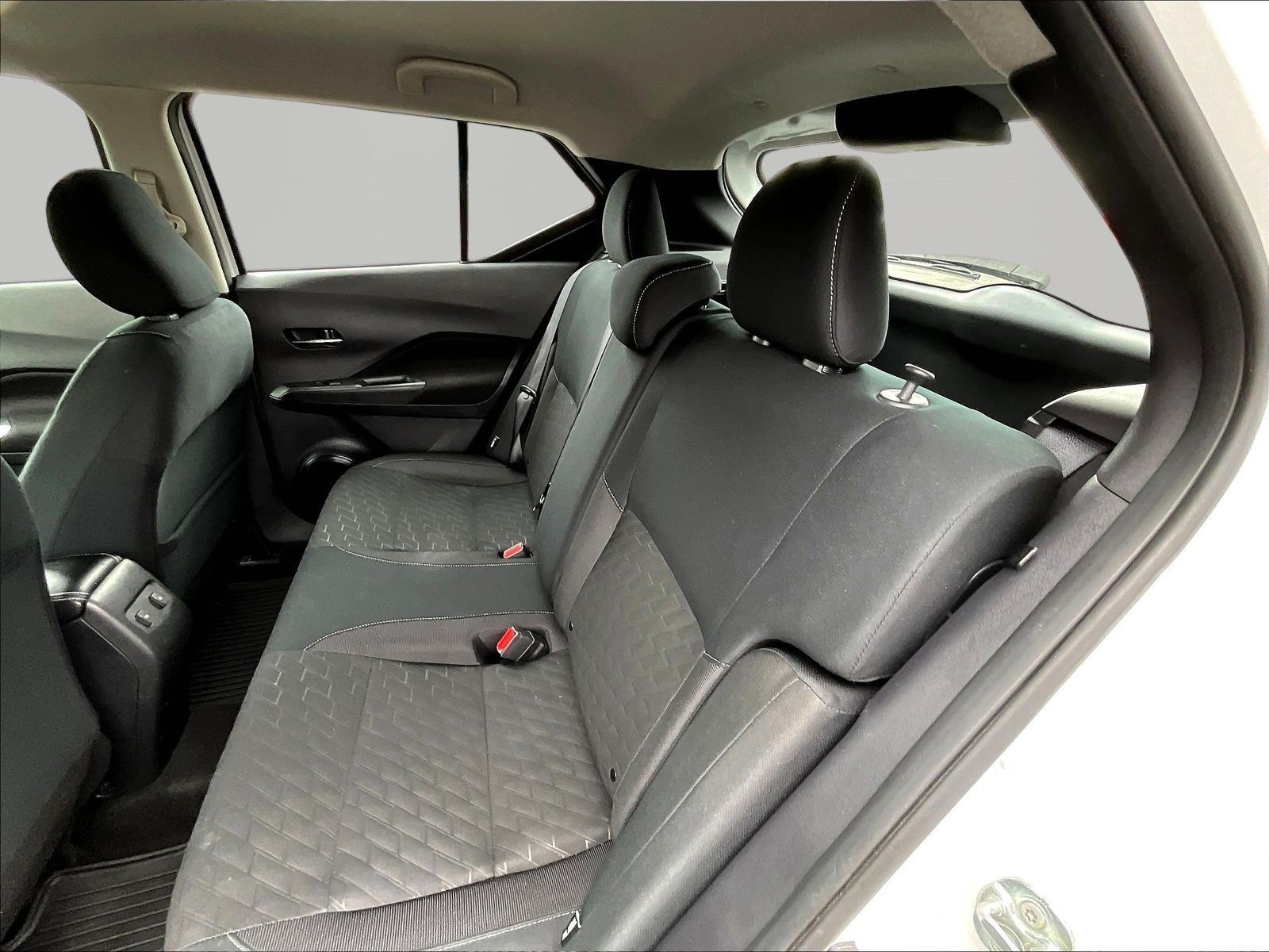 Used 2024 Nissan Kicks SV FWD image 22