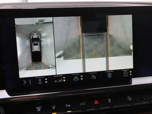 Used 2024 Chevrolet Silverado 2500 LT w/ Z71 Sport Edition image 19