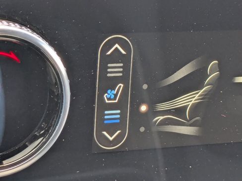 Used 2024 Genesis GV70 3.5T Sport image 30