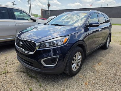 Used 2017 Kia Sorento AWD w/ LX Convenience Package