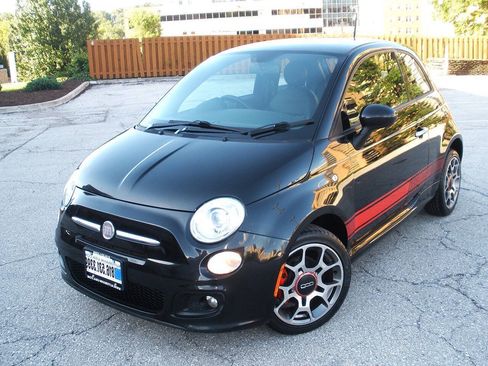 Used 2012 FIAT 500 Sport w/ Safety & Sound Pkg FWD image 1
