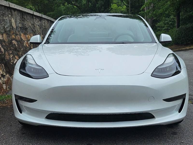 Used 2023 Tesla Model 3 Standard Range RWD image 5