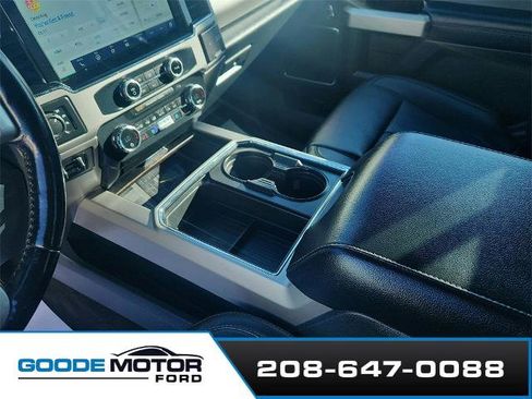 Certified 2022 Ford F350 Lariat w/ Lariat Ultimate Package image 15