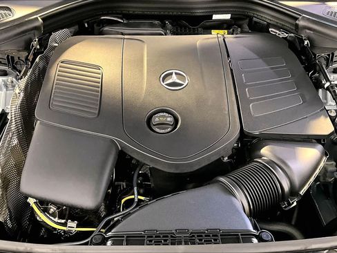 New 2026 Mercedes-Benz GLC 300 4MATIC image 14