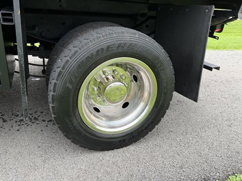 Used 2019 Ford F550 4x4 Regular Cab Super Duty image 40