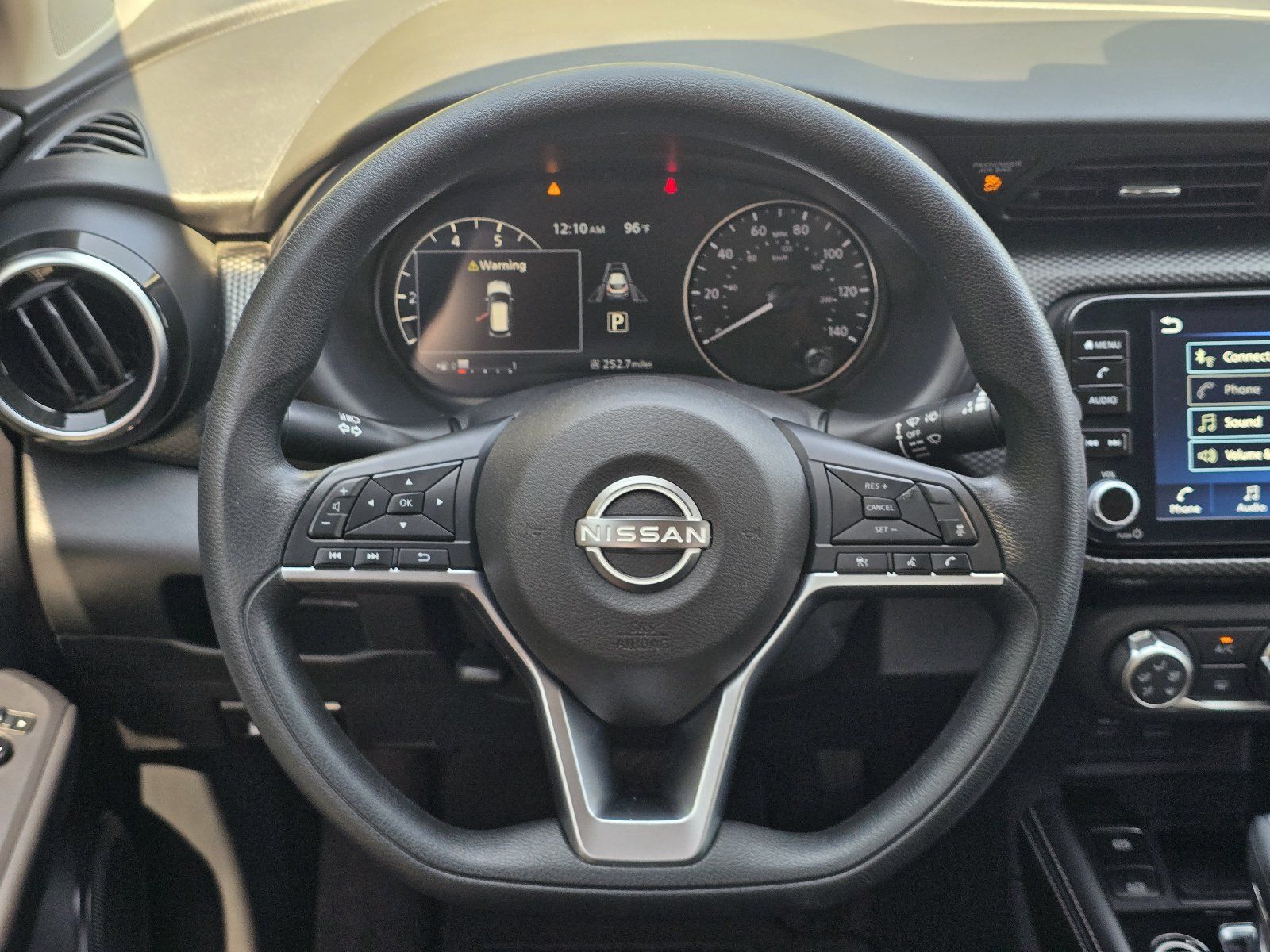 Used 2024 Nissan Kicks SV FWD image 14