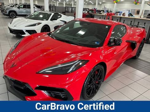 Used 2024 Chevrolet Corvette Stingray Preferred Cpe w/ Z51 Performance Package RWD image 1