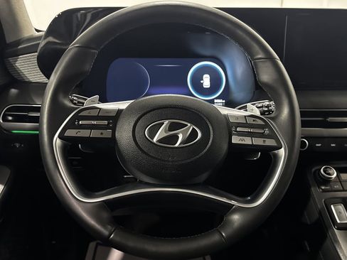 Used 2025 Hyundai Palisade Limited AWD/4WD image 4