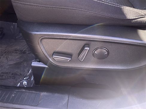 Used 2023 Ford Escape Active image 29