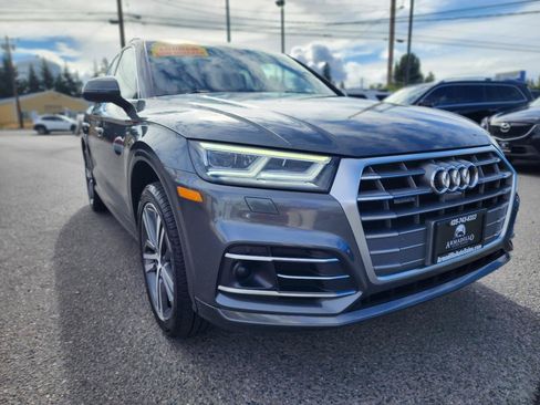 Used 2018 Audi Q5 Prestige AWD/4WD image 3
