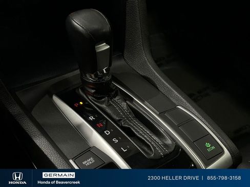 Used 2018 Honda Civic Touring image 25