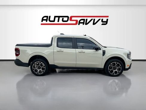 Used 2025 Ford Maverick Lariat AWD/4WD image 8
