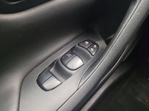 Used 2017 Nissan Altima 2.5 SV image 27