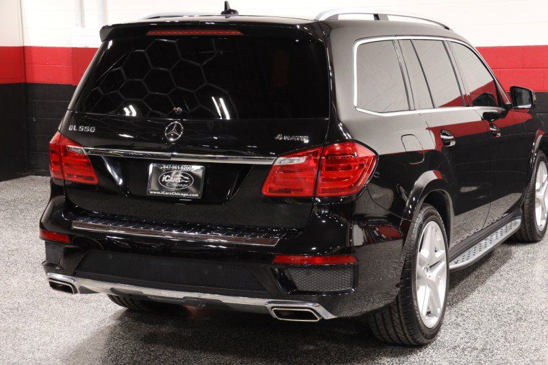 Used 2015 Mercedes-Benz GL 550 4MATIC image 30