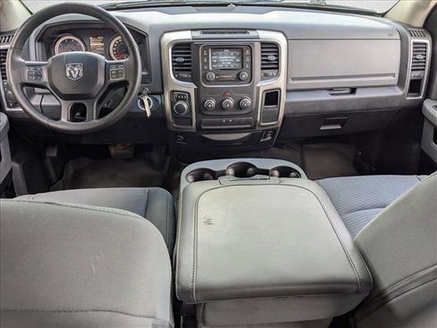 Used 2016 RAM 1500 Classic SLT image 16