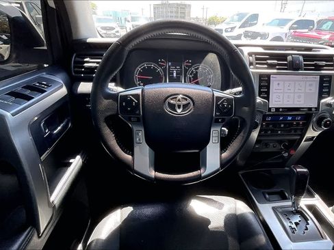 Used 2021 Toyota 4Runner Limited RWD image 14