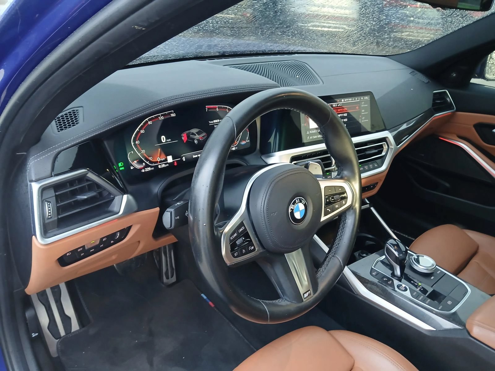 Used 2020 BMW 330i Sedan w/ M Sport Package RWD image 7