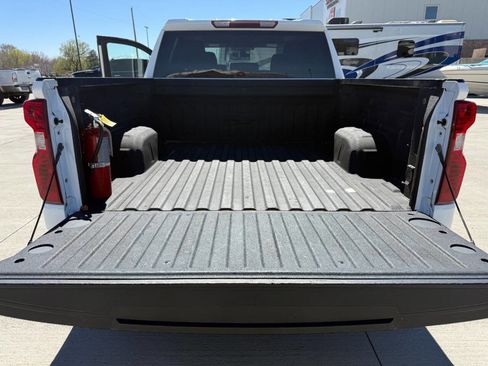 Used 2020 Chevrolet Silverado 1500 LT w/ Fleet Comfort Package image 25