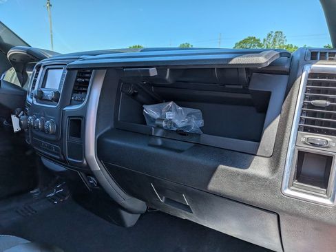 Used 2022 RAM 1500 Warlock AWD/4WD image 23