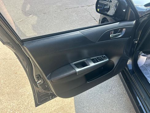 Used 2014 Subaru Impreza WRX Limited AWD/4WD image 9