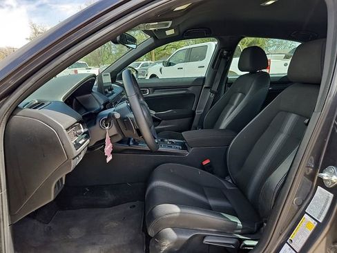 Used 2025 Honda Civic Sport image 15